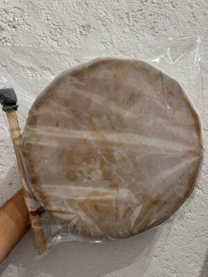 Tambor de piel con baqueta de piola 30cm